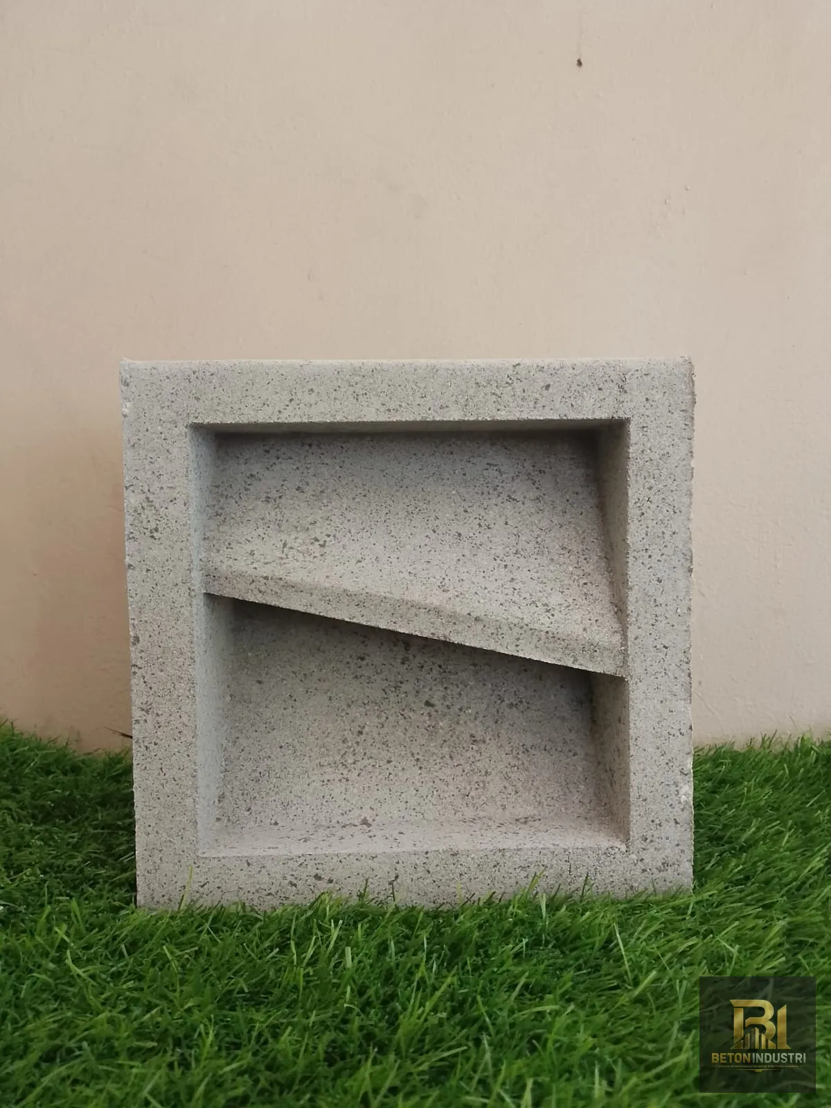 Roster beton Nako MNC produksi BetonIndustri