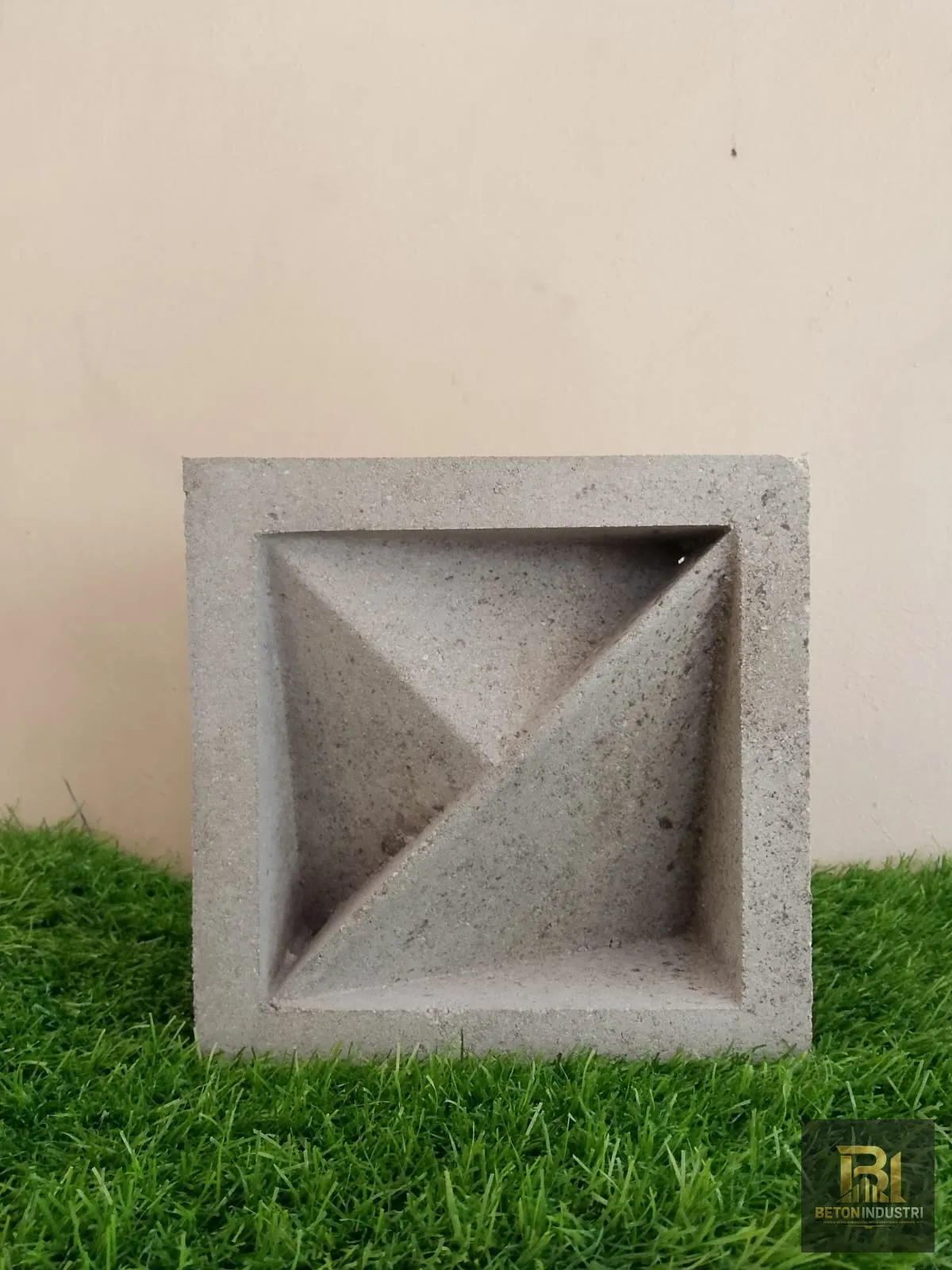 Roster beton model Araw produksi BetonIndustri