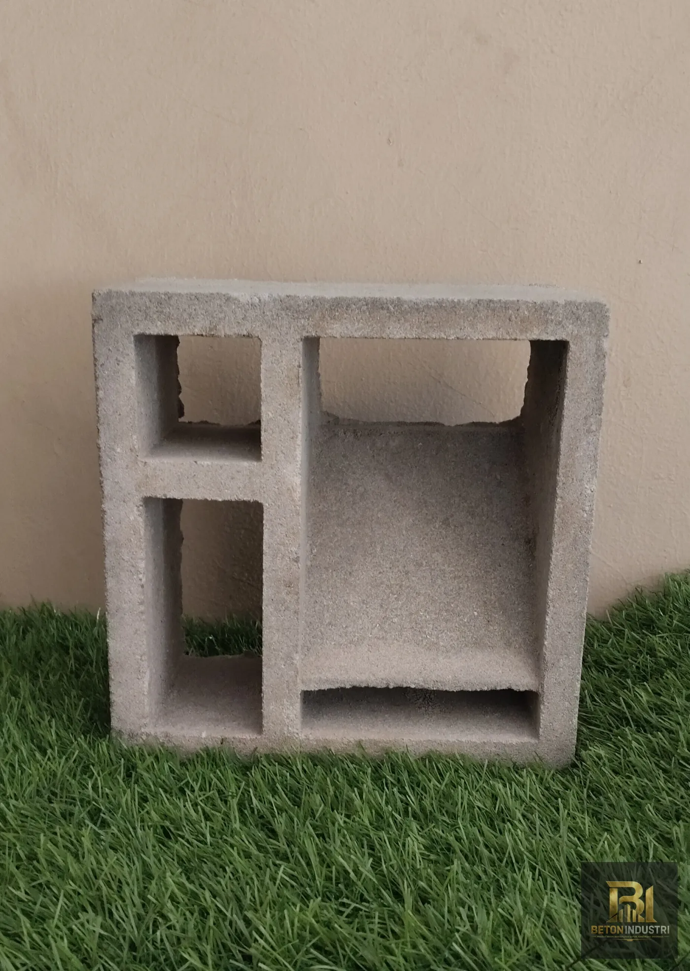 Roster beton Nako LB4 produksi BetonIndustri