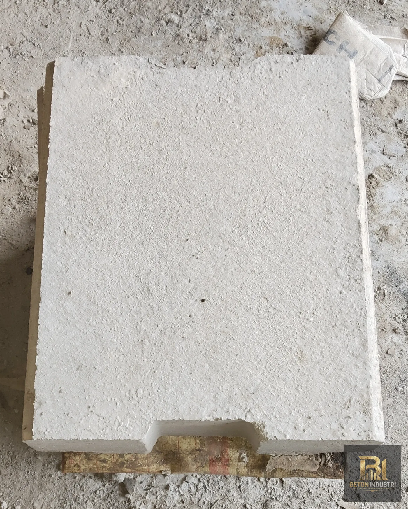 U-Ditch - Cover U Ditch 40x50 BetonIndustri